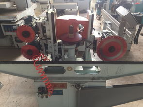 木工機(jī)械臥式帶鋸報(bào)價(jià)與廠家選購指南